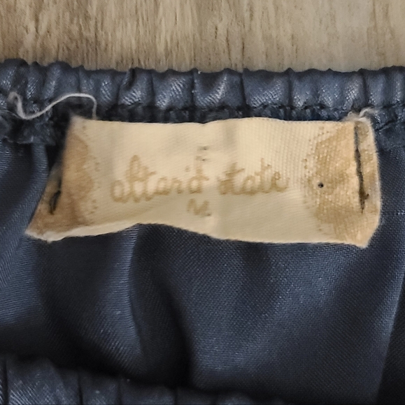 Elegant Blue Off-Shoulder Women's Top - Picture 2 of 5